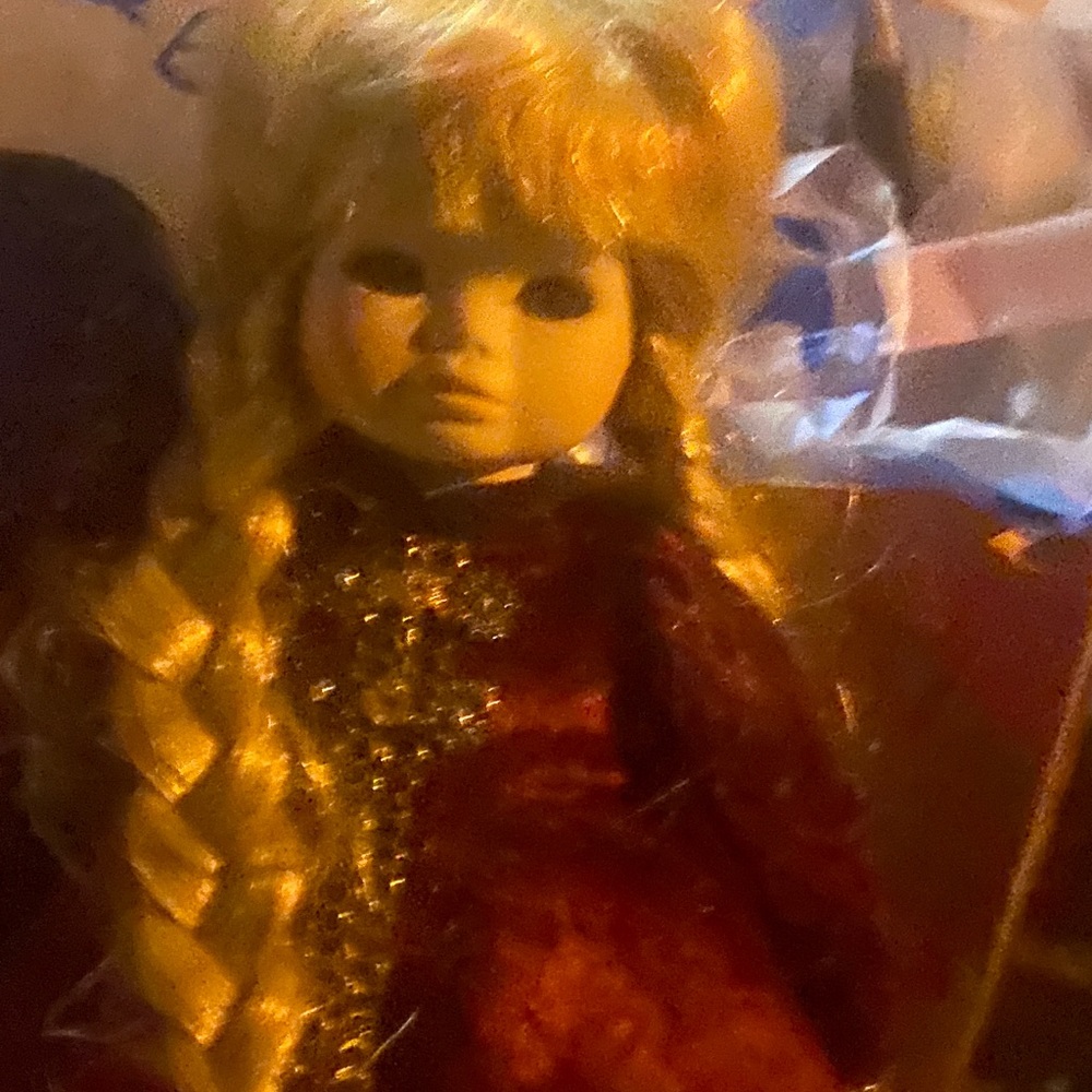 Porcelain dolls several collections make offer